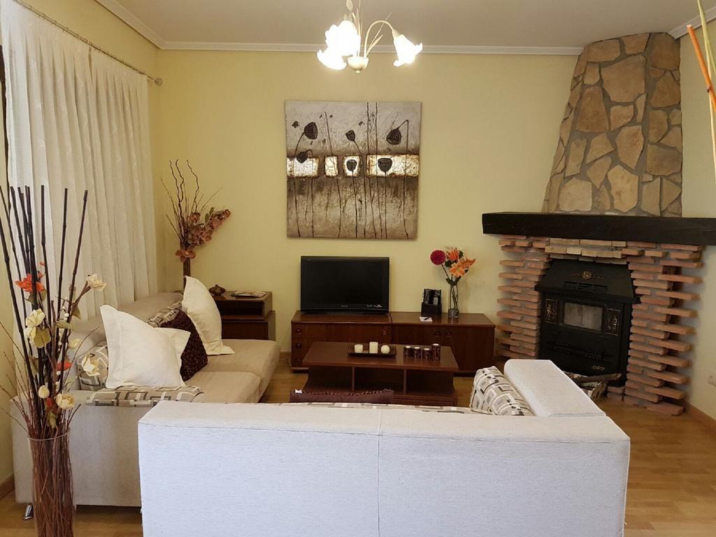 Casa Rural Claudia Albarracin Luaran gambar